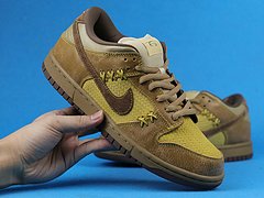 Nike Dunk SB Low Shanghai