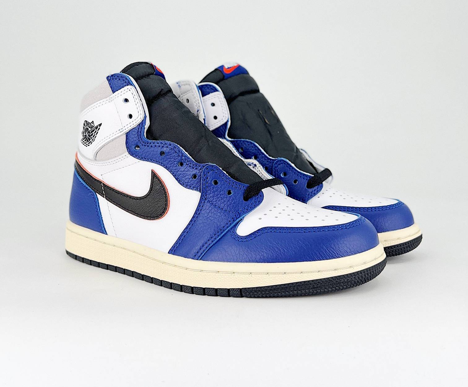 Air Jordan 1 High OG Rare Air “Deep Royal Blue”