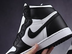 Jordan 1 Retro Black White