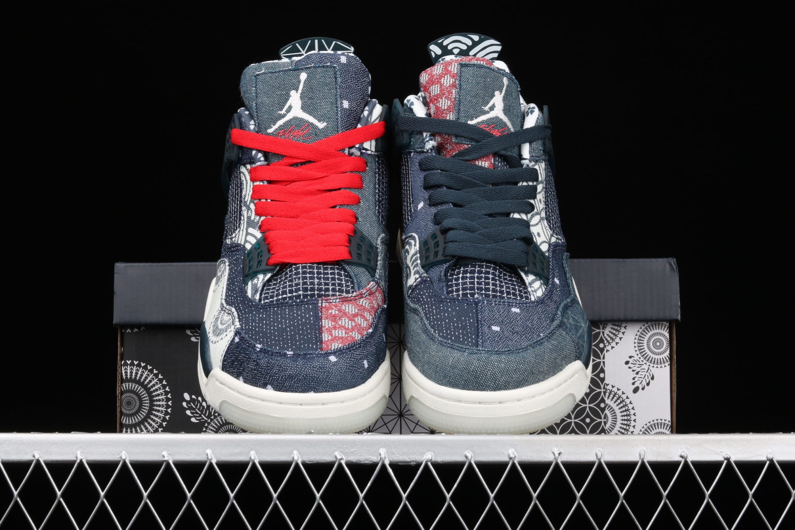 Jordan 4 Retro SE Sashiko