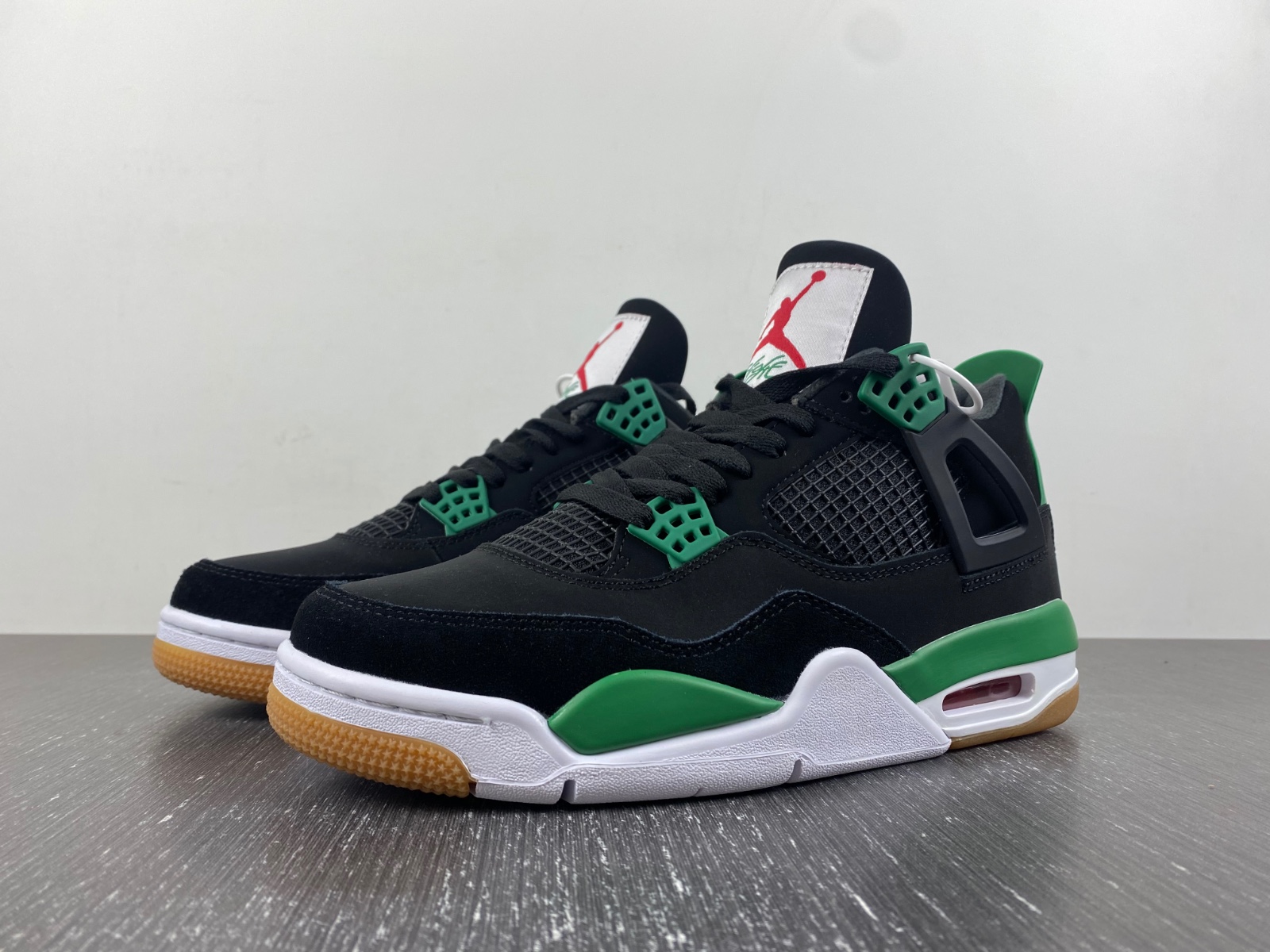 Nike SB x Air Jordan 4 Alternate Black
