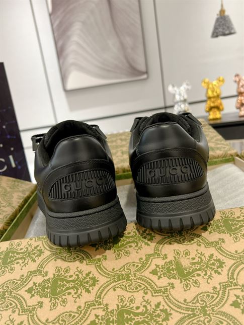 GUCCI LOW-TOP SNEAKER – GCC132