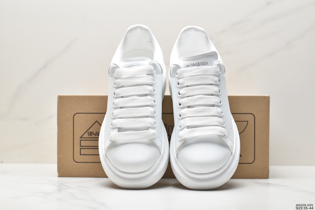 ALEXANDER MCQUEEN OVERSIZED LEATHER SNEAKERS