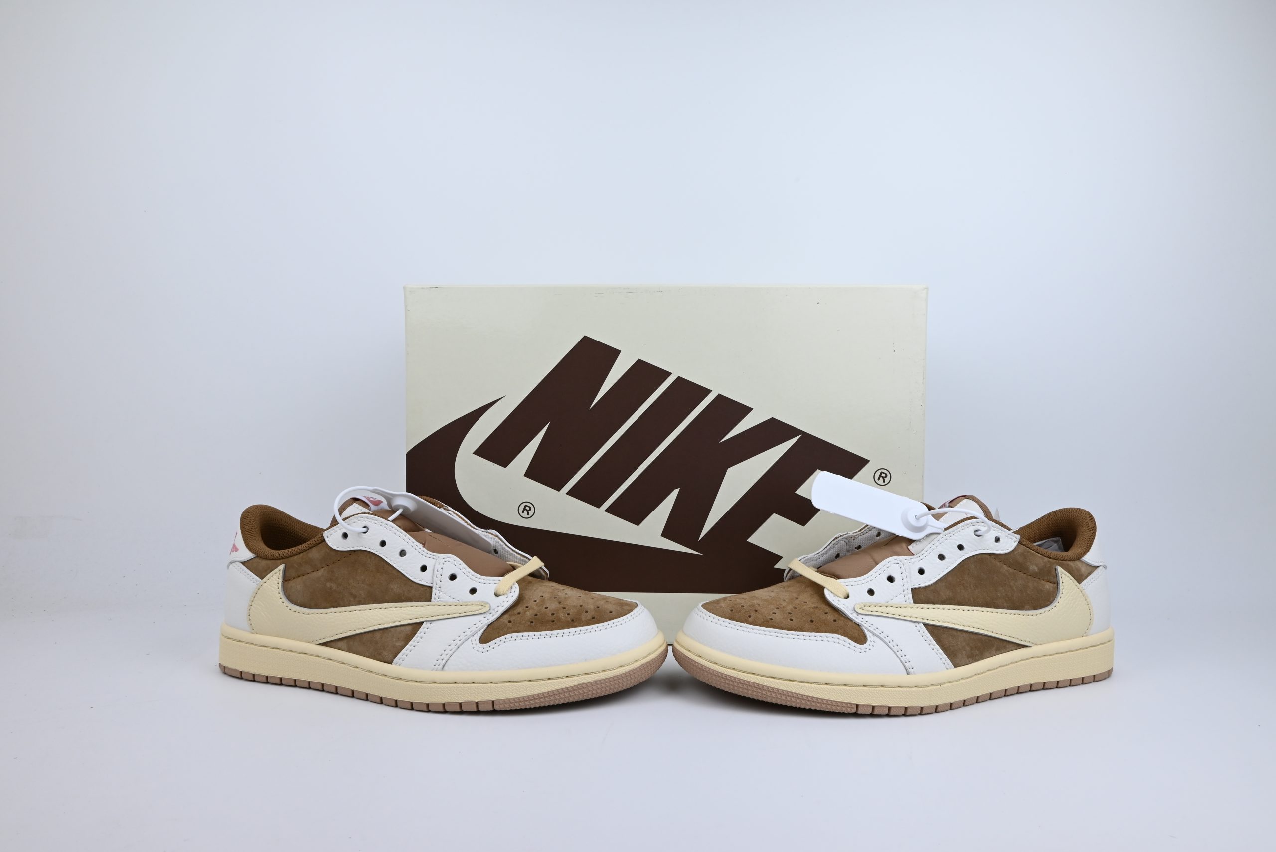 Travis Scott x Air Jordan 1 Low Brown & White Custom