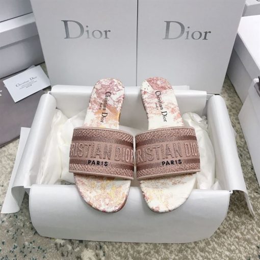 DIOR DWAY SLIDE – DS012
