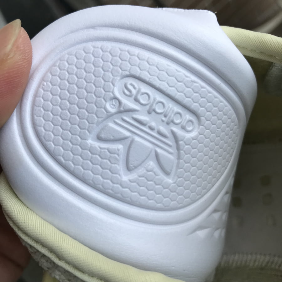 Adidas Yeezy Boost 350 V2 Butter