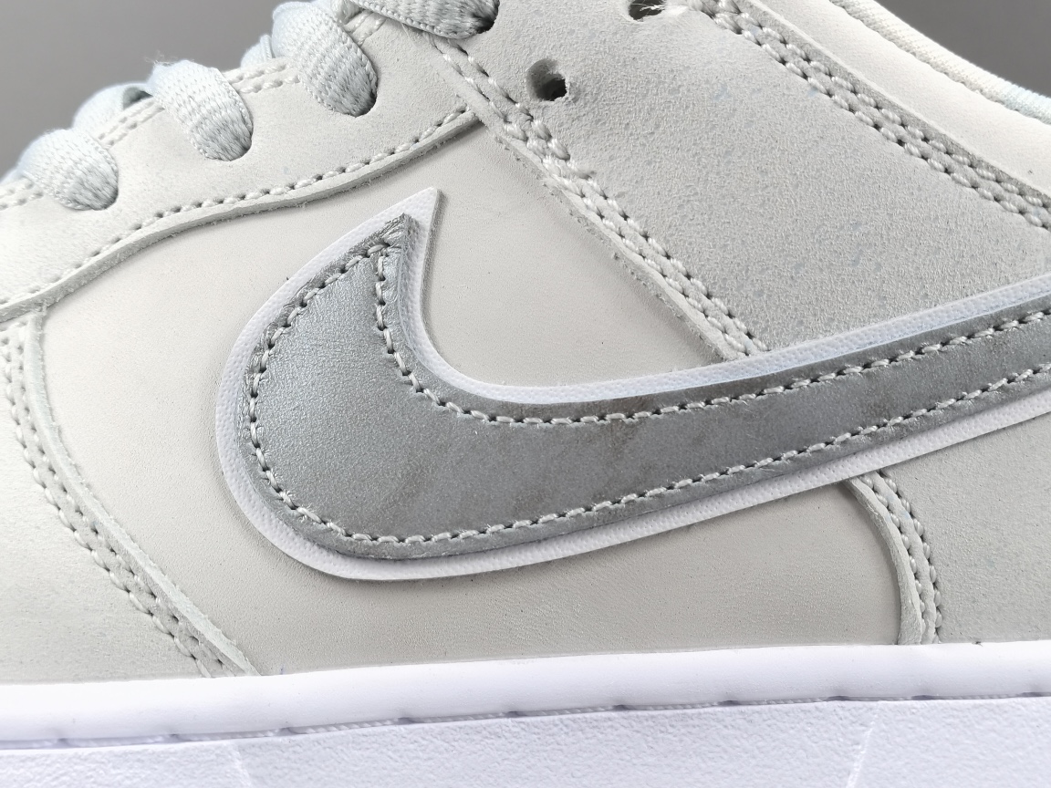 CNCPTS x Nike SB Dunk Low White Lobster ( EARLY RELEASE )