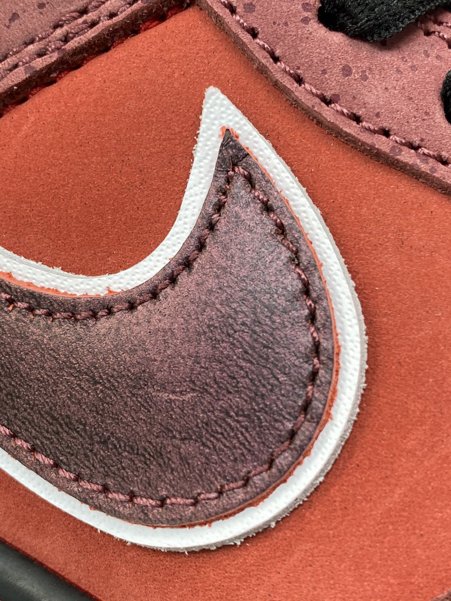 Nike Dunk SB Low Red Lobster