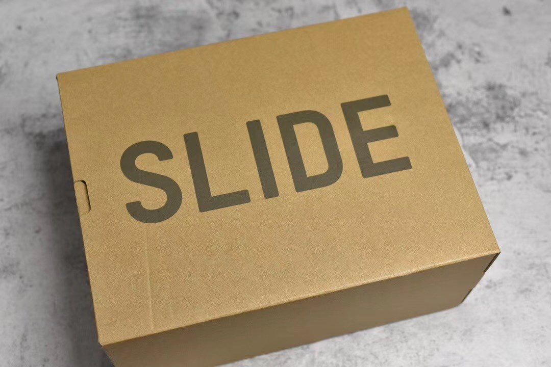 Yeezy Slide Resin