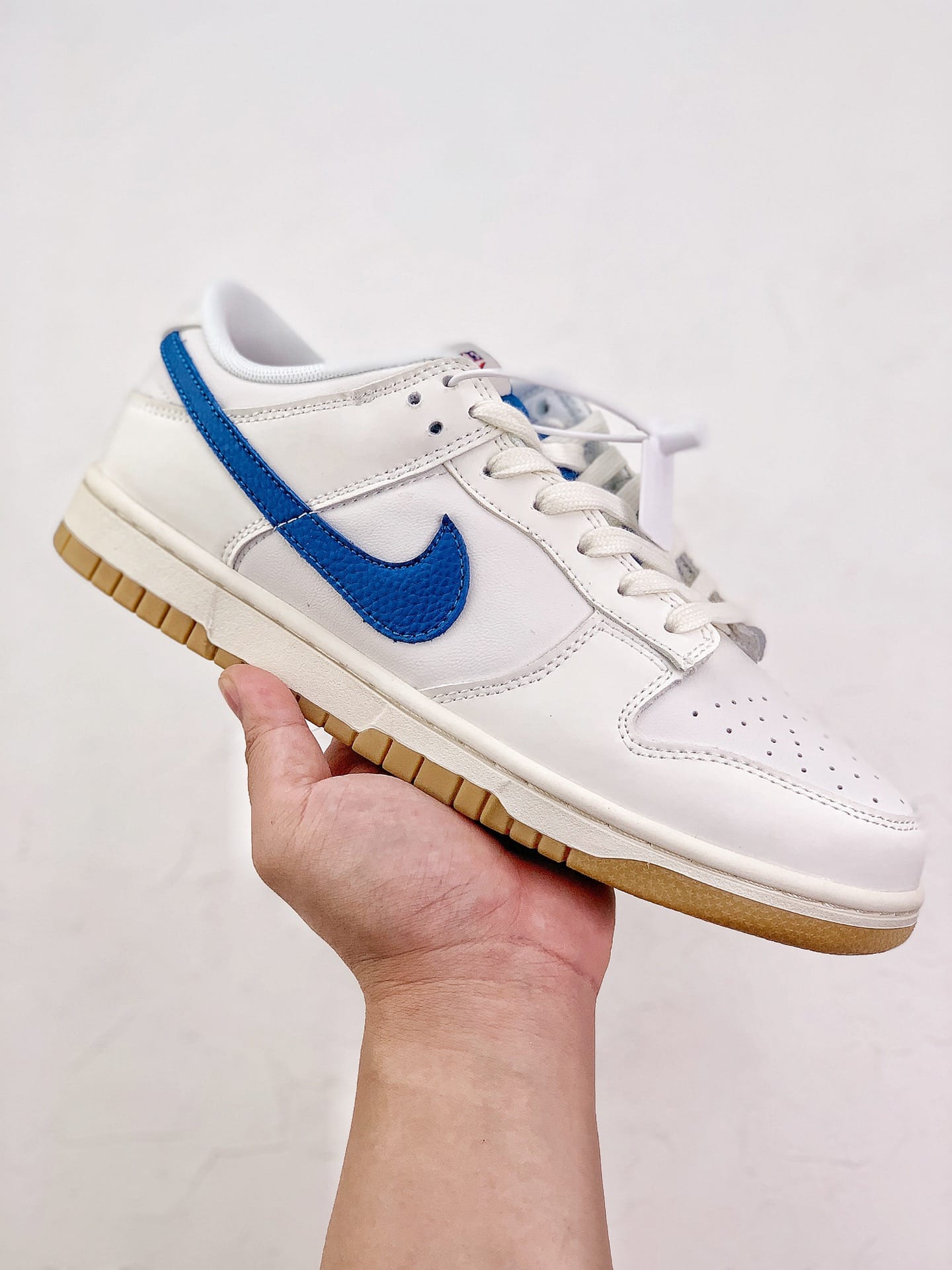 Nike Dunk Low SE Sail Dark Marina Blue