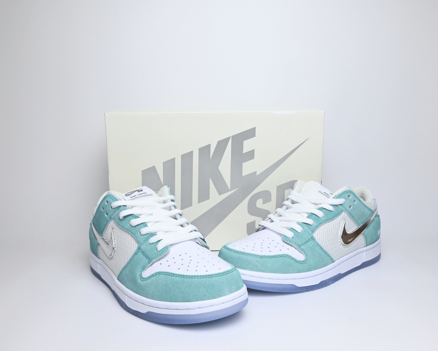 Nike SB Dunk Low April Skateboards