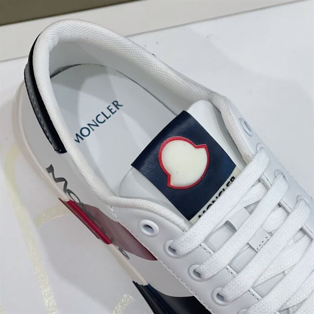 MONCLER MONTPELLIER STRIPED LOGO-PRINT SNEAKERS – MCS005