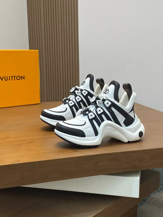 Louis Vuitton Archlight Sneaker – LVS211