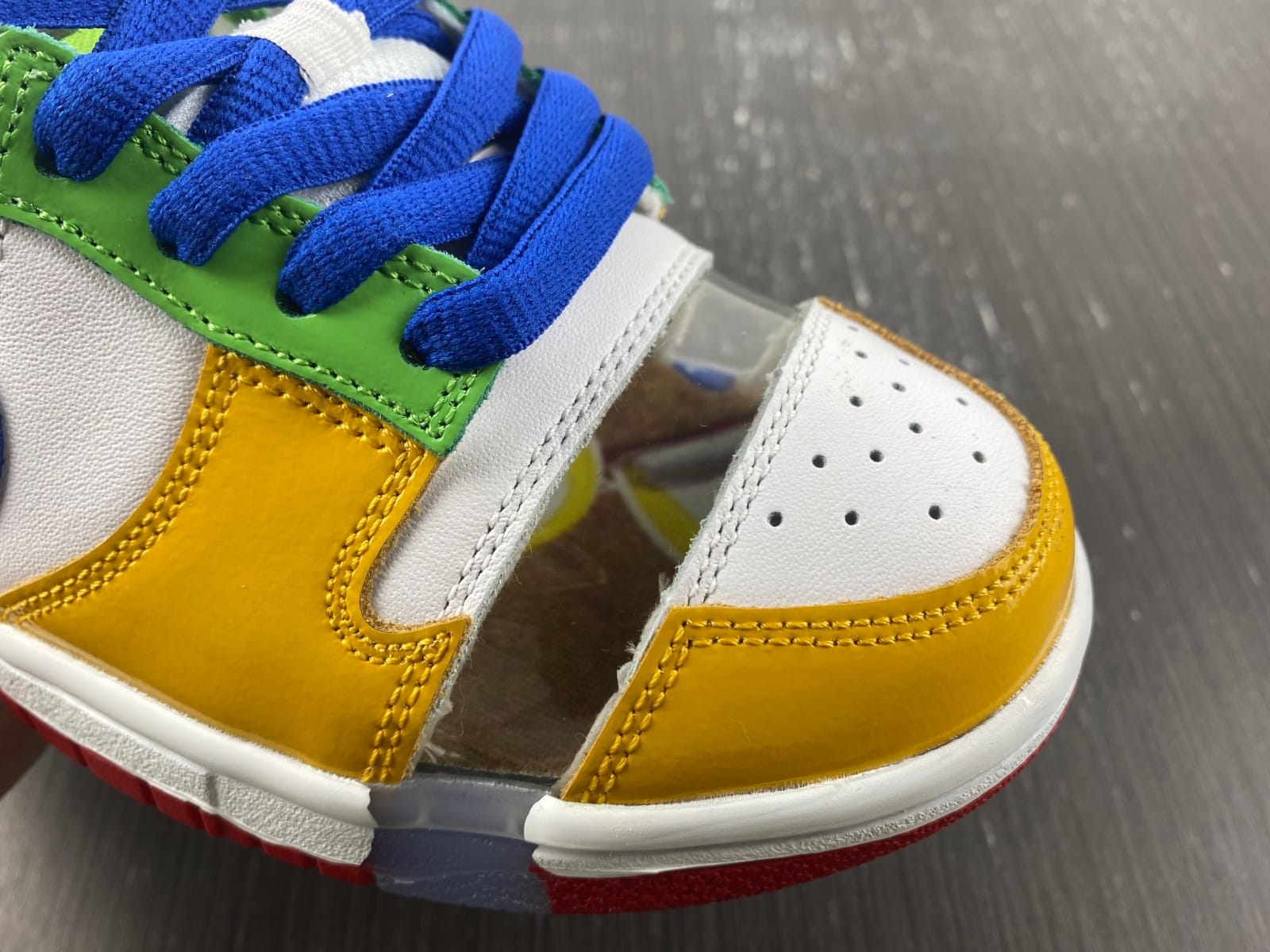 EBAY x Nike SB Dunk Low Sandy Bodecker