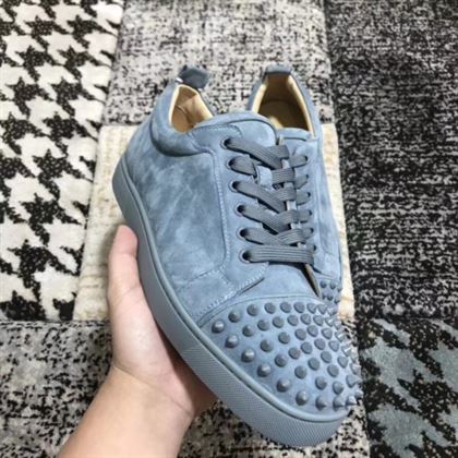 CHRISTIAN LOUBOUTIN LOW TOP SNEAKER – CLS023