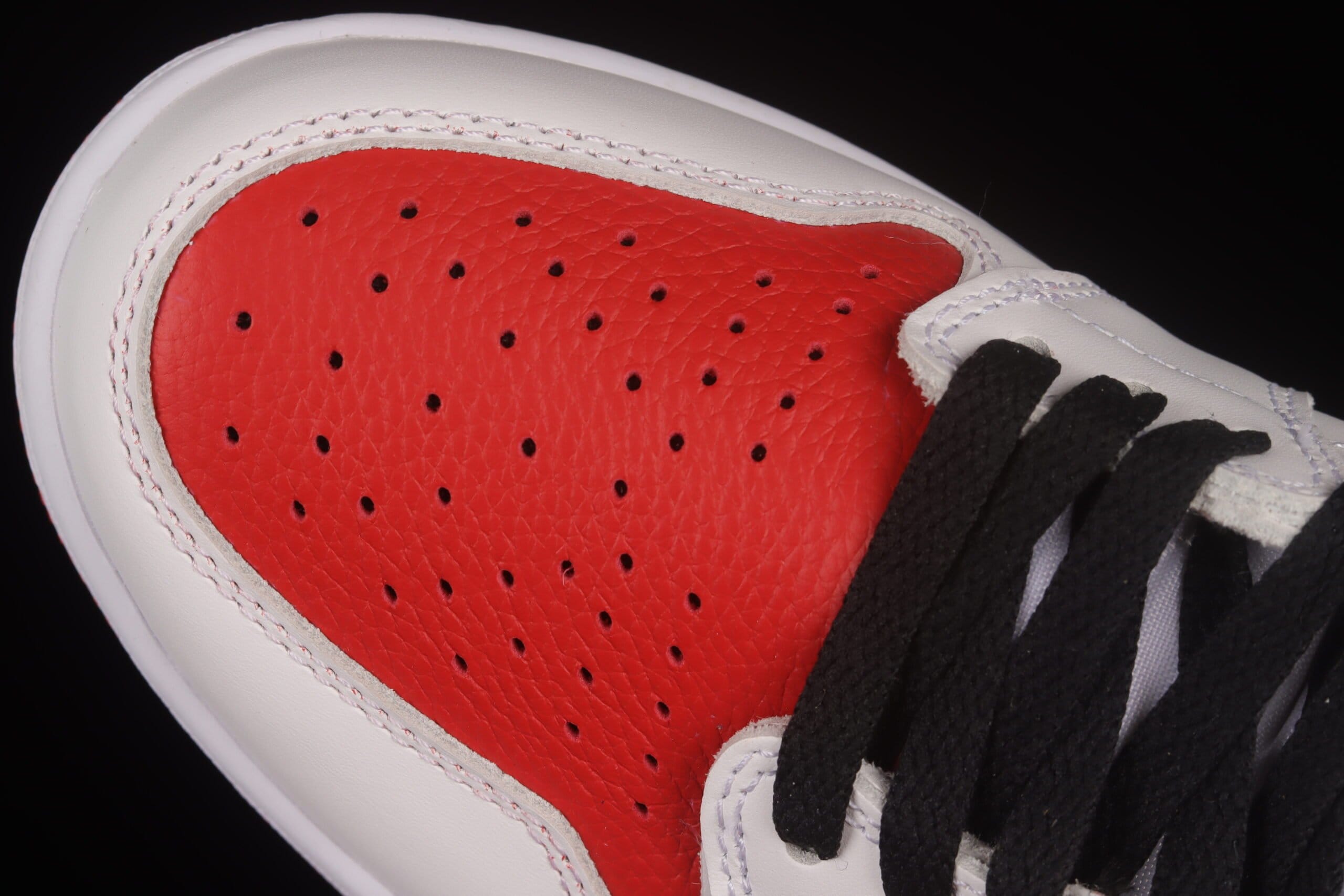 Jordan 1 Retro High OG, Heritage