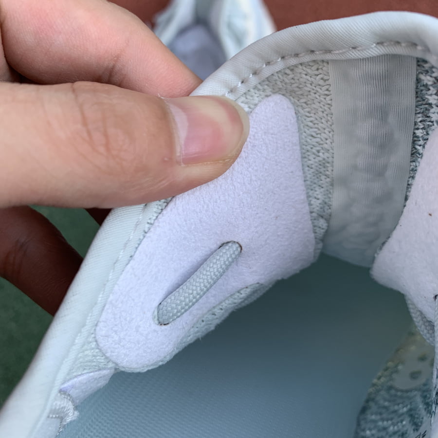 Adidas Yeezy Boost 350 V2 Cloud White