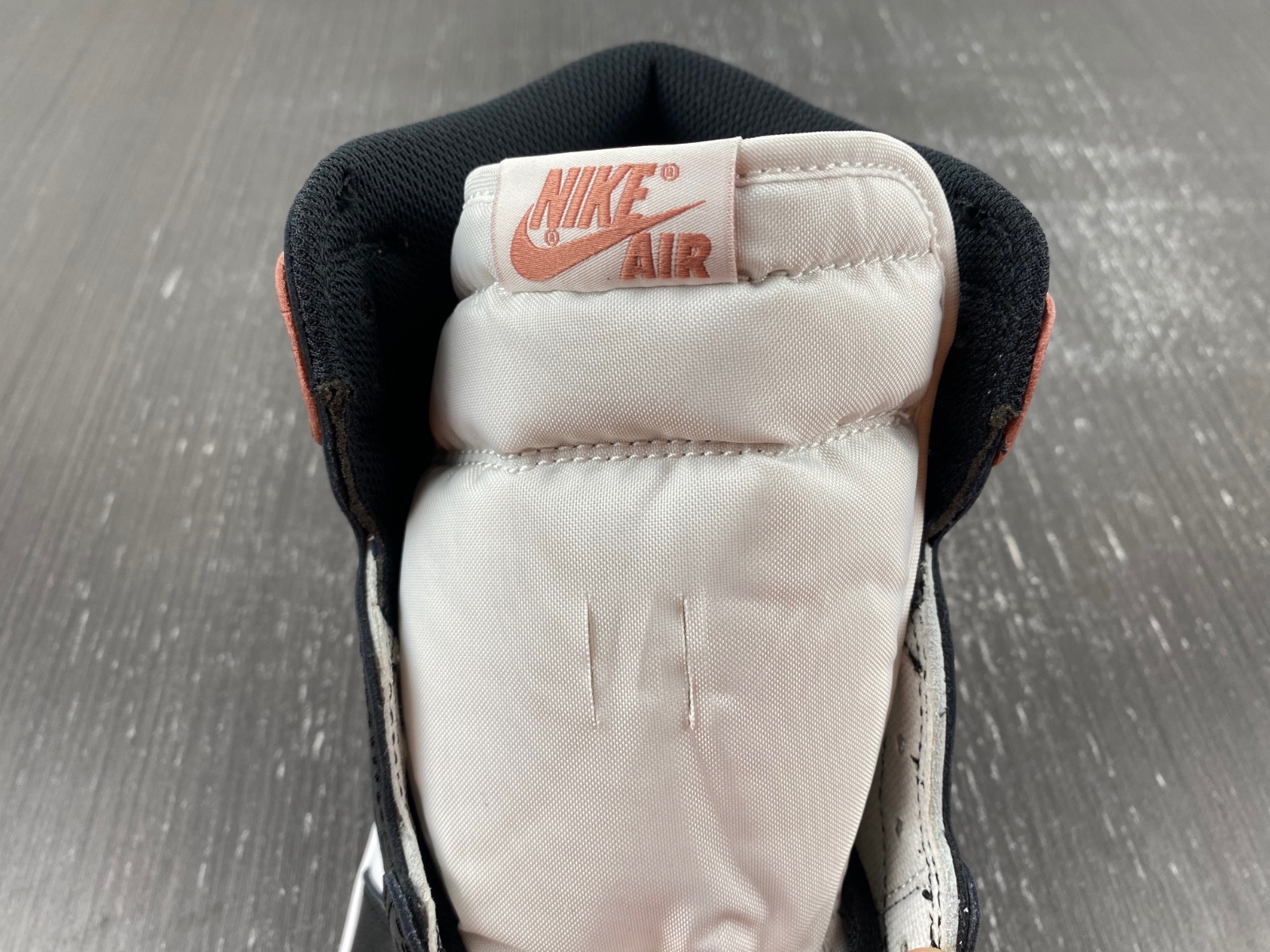 Jordan 1 Retro High Rust Pink