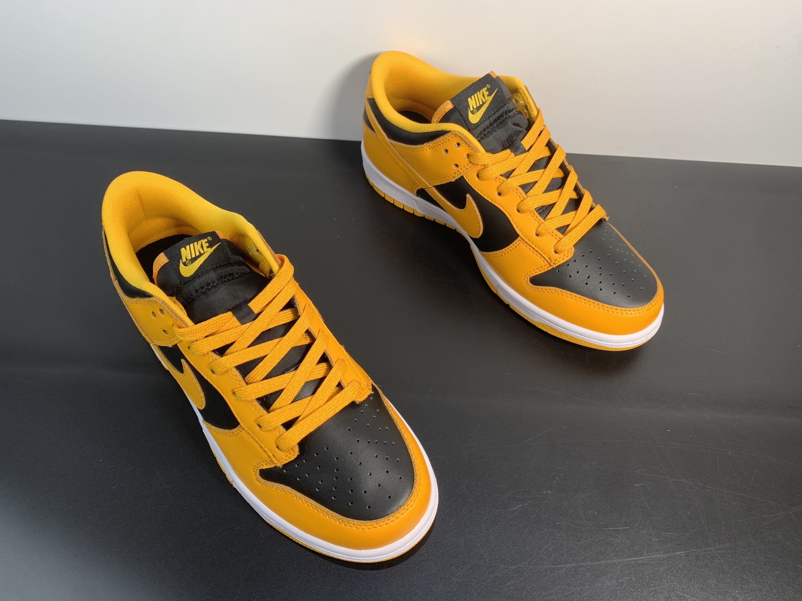 Nike Dunk Low Championship Goldenrod