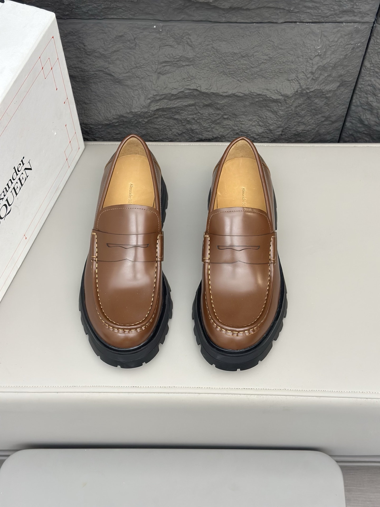 ALEXANDER MCQUEEN new men's derby shoes