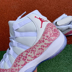 Air Jordan 11 Retro Low Pink Snakeskin
