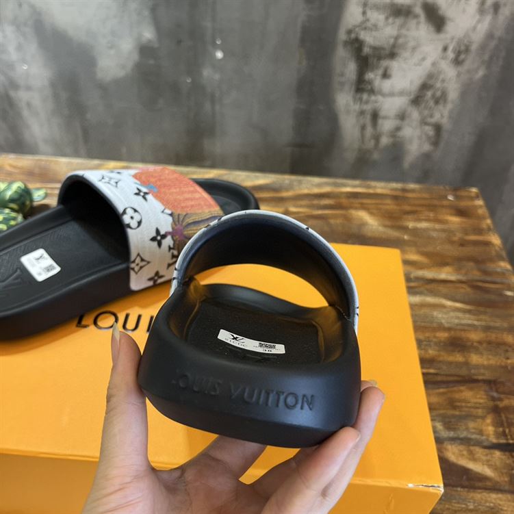 LOUIS VUITTON SANDALS – LVSD013