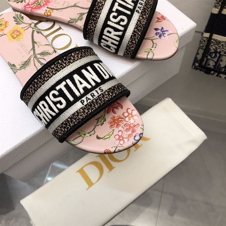 DIOR DWAY SLIDE – DS019