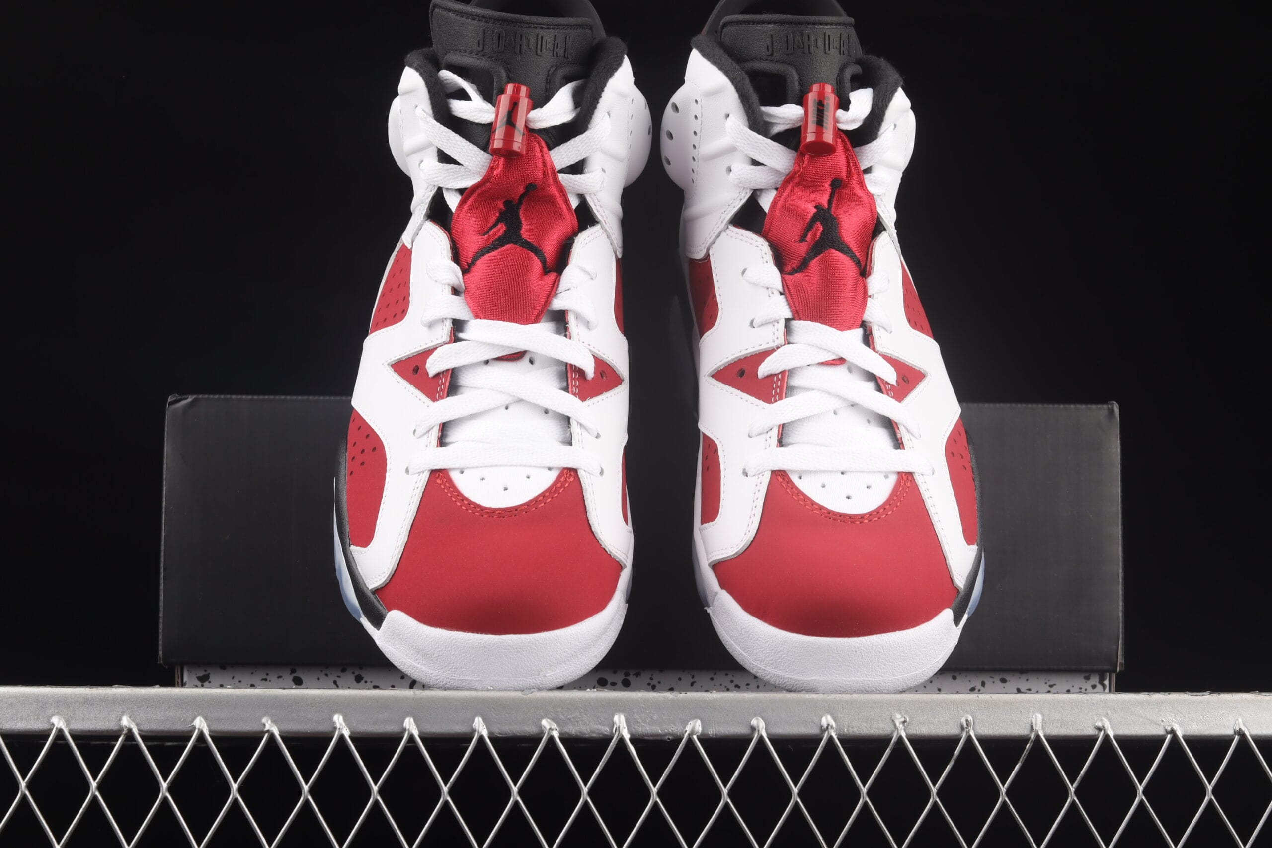 Jordan 6 Retro Carmine
