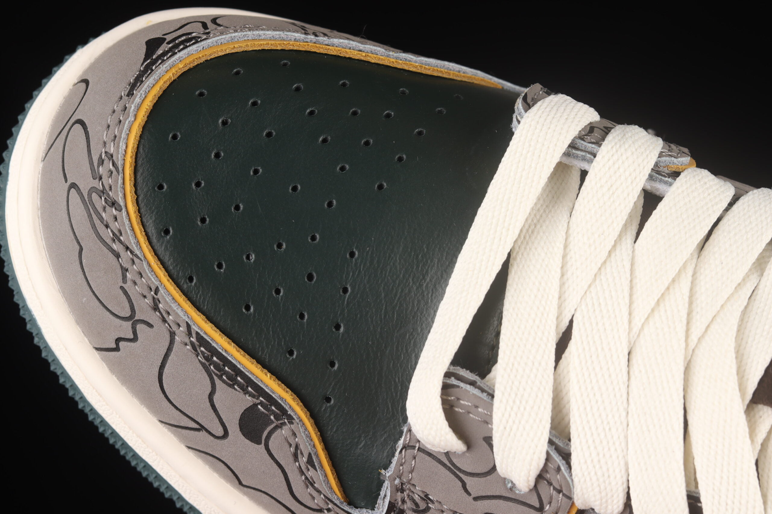 A Bathing Ape Bape SK8 STA Green