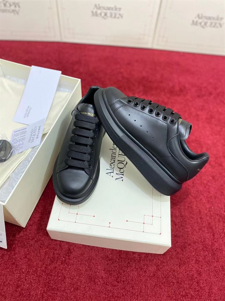 ALEXANDER MCQUEEN SNEAKER – ALD009