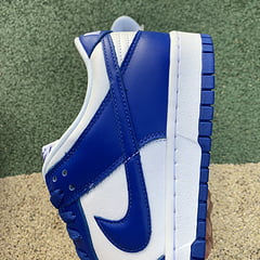 Nike Dunk Low Kentucky