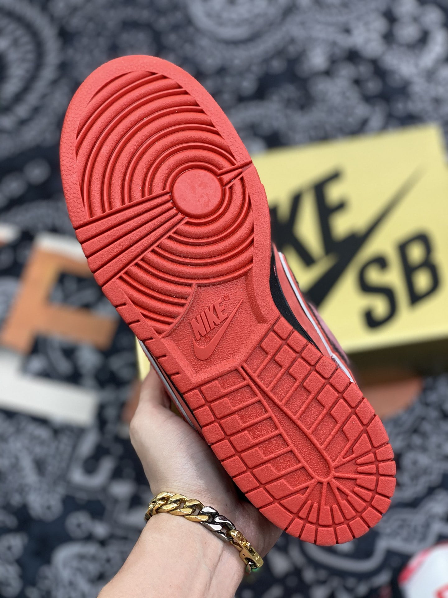 Nike Dunk SB Low Red Lobster