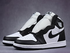 Jordan 1 Retro Black White