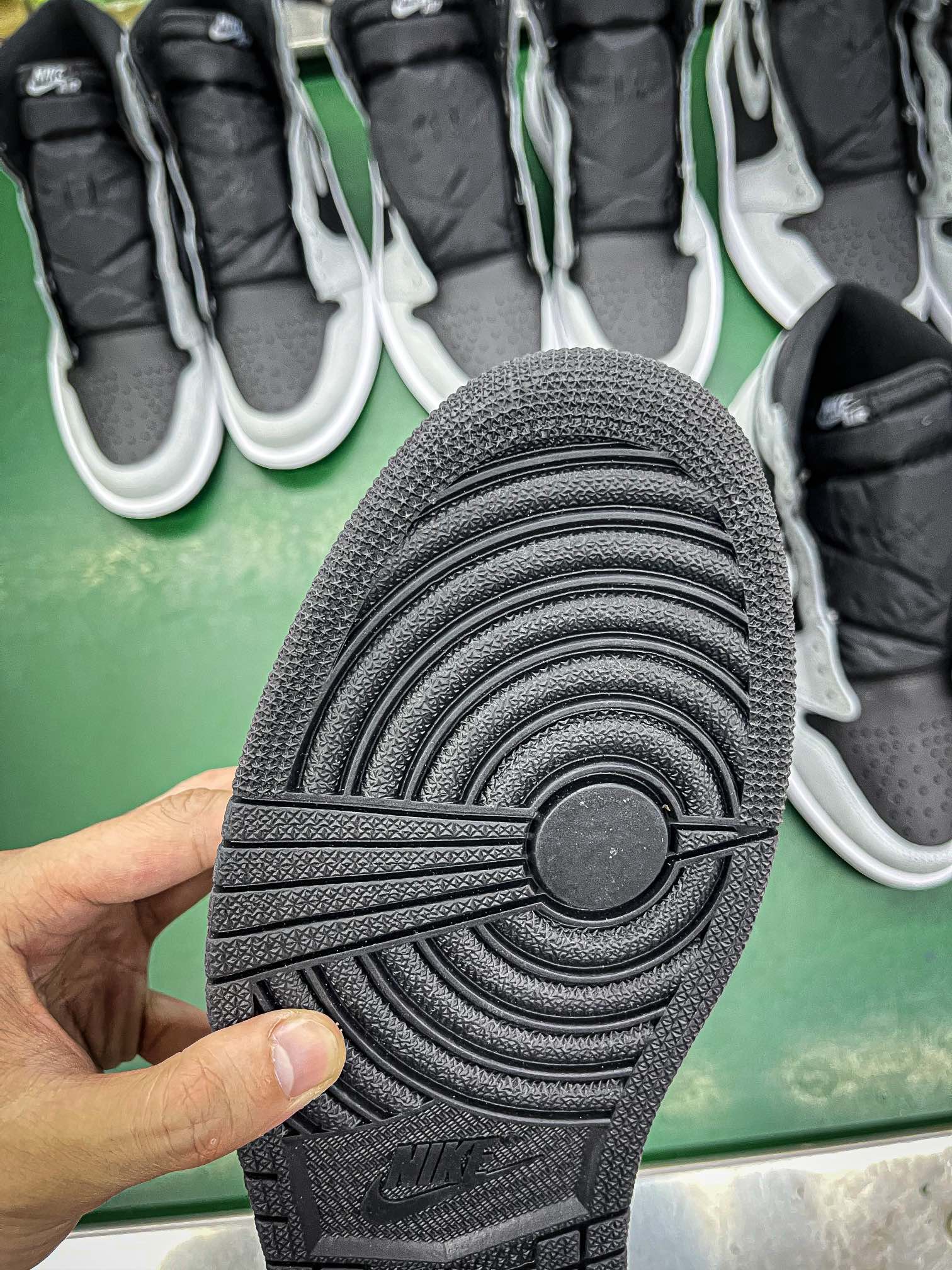 Jordan 1 Retro High Shadow 2.0