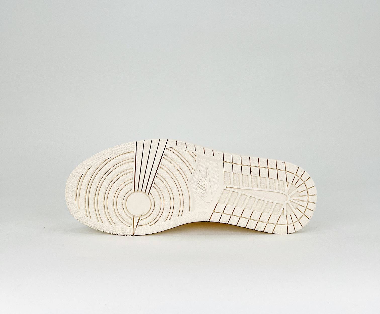 Travis Scott x Air Jordan 1 Retro Low Custom