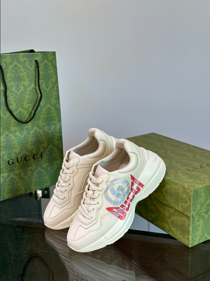 Gucci Ivory Leather Double G Sneaker – GCC175