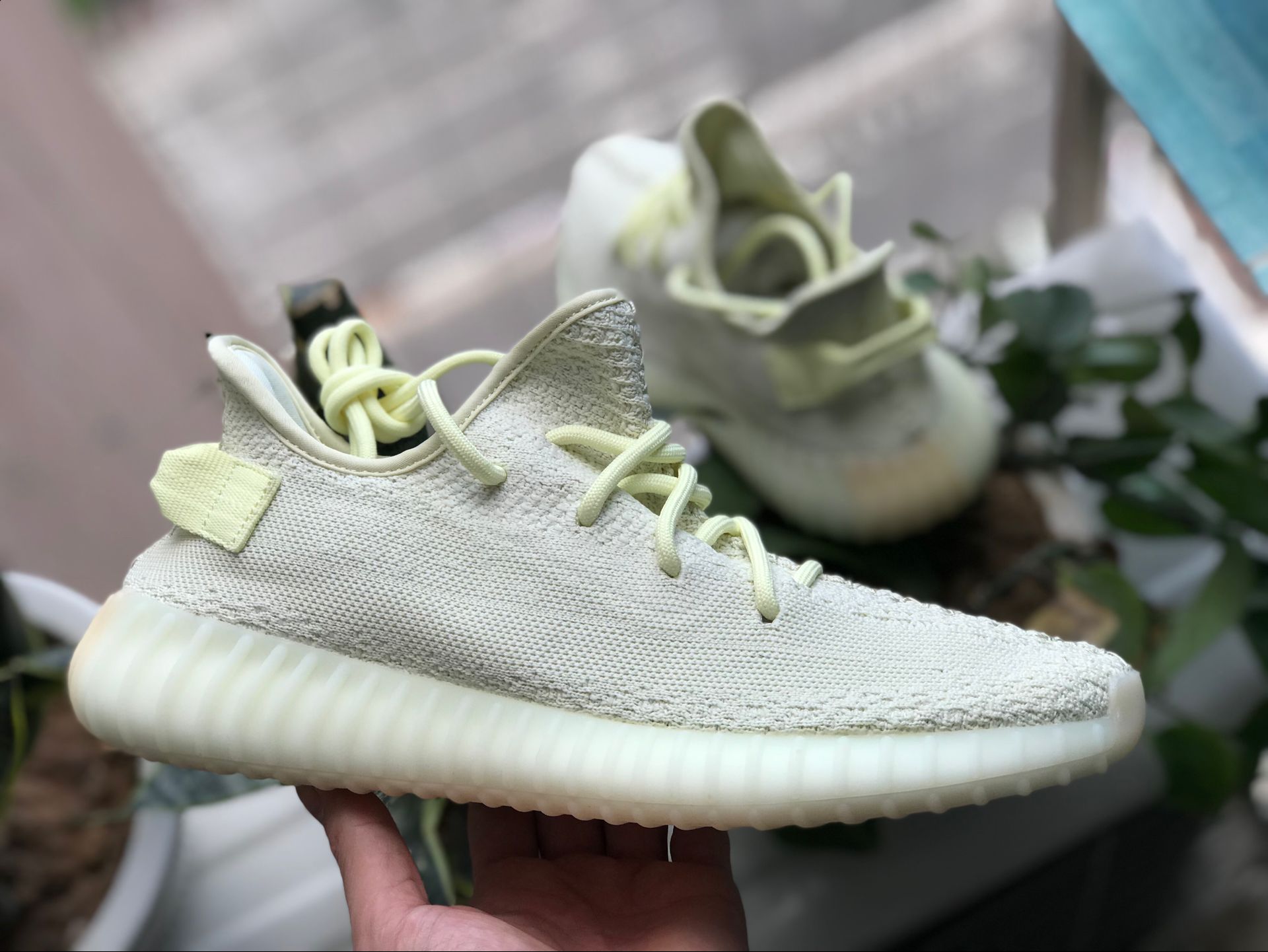Adidas Yeezy Boost 350 V2 Butter