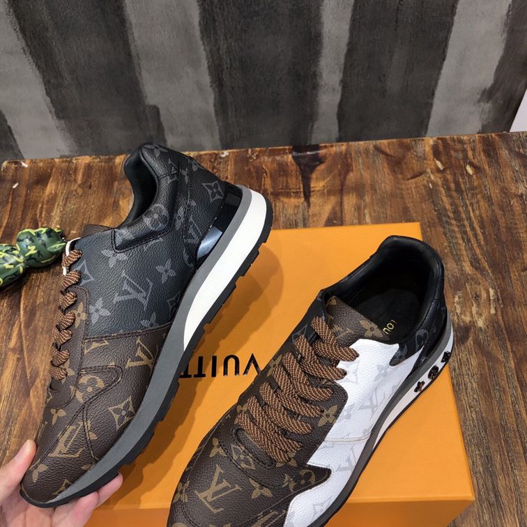 LOUIS VUITTON RUN AWAY SNEAKERS IN SLIVER – LVS008