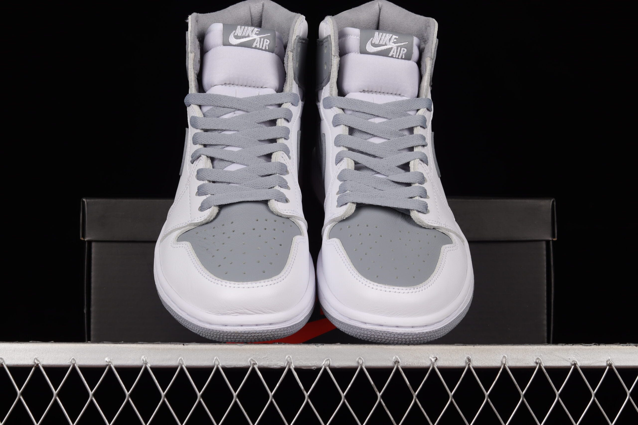 Air Jordan 1 High OG Stealth White Dark Grey