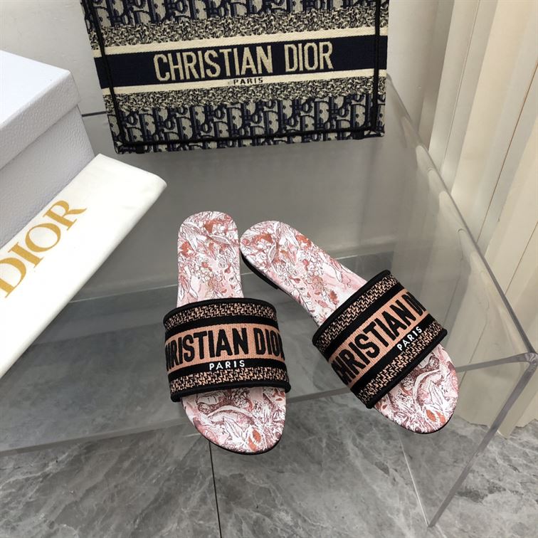 DIOR DWAY SLIDE – DS018
