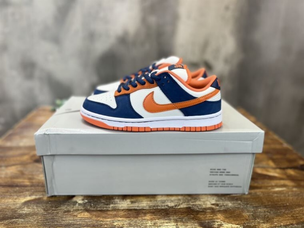 NIKE SB DUNK LOW BRONCOS – NSN025