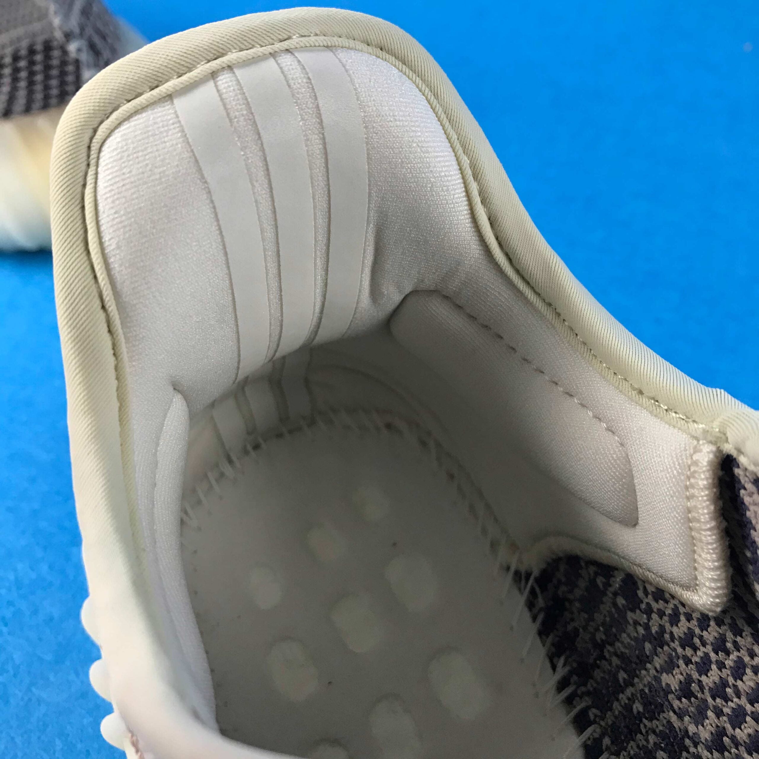 adidas Yeezy Boost 350 V2 Ash Pearl