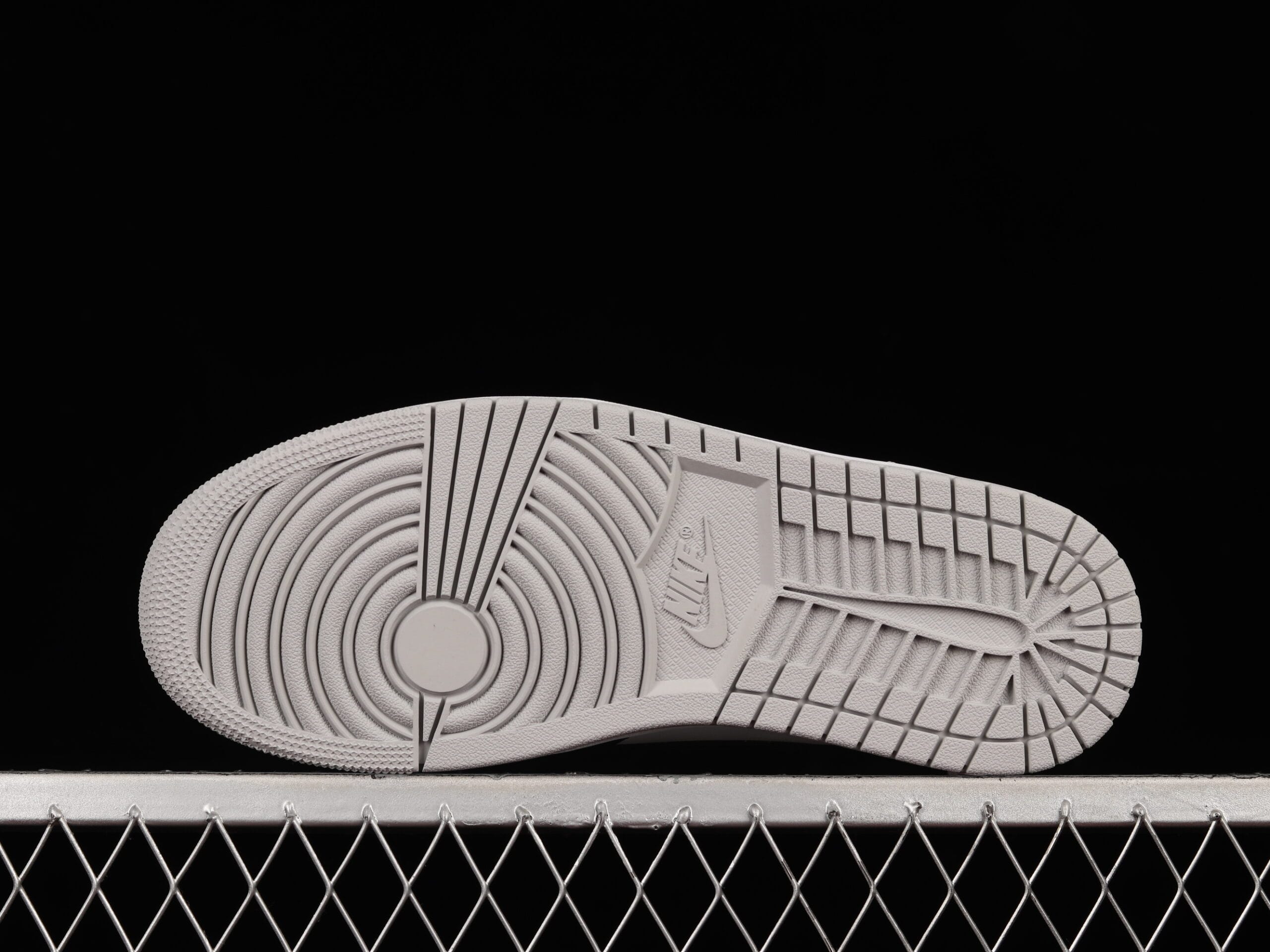 Jordan 1 Retro High Stage Haze