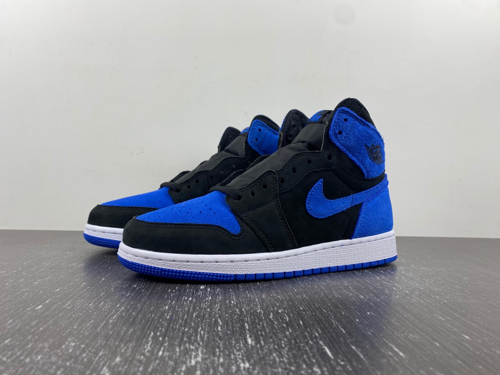 Air Jordan 1 High OG Royal Reimagined
