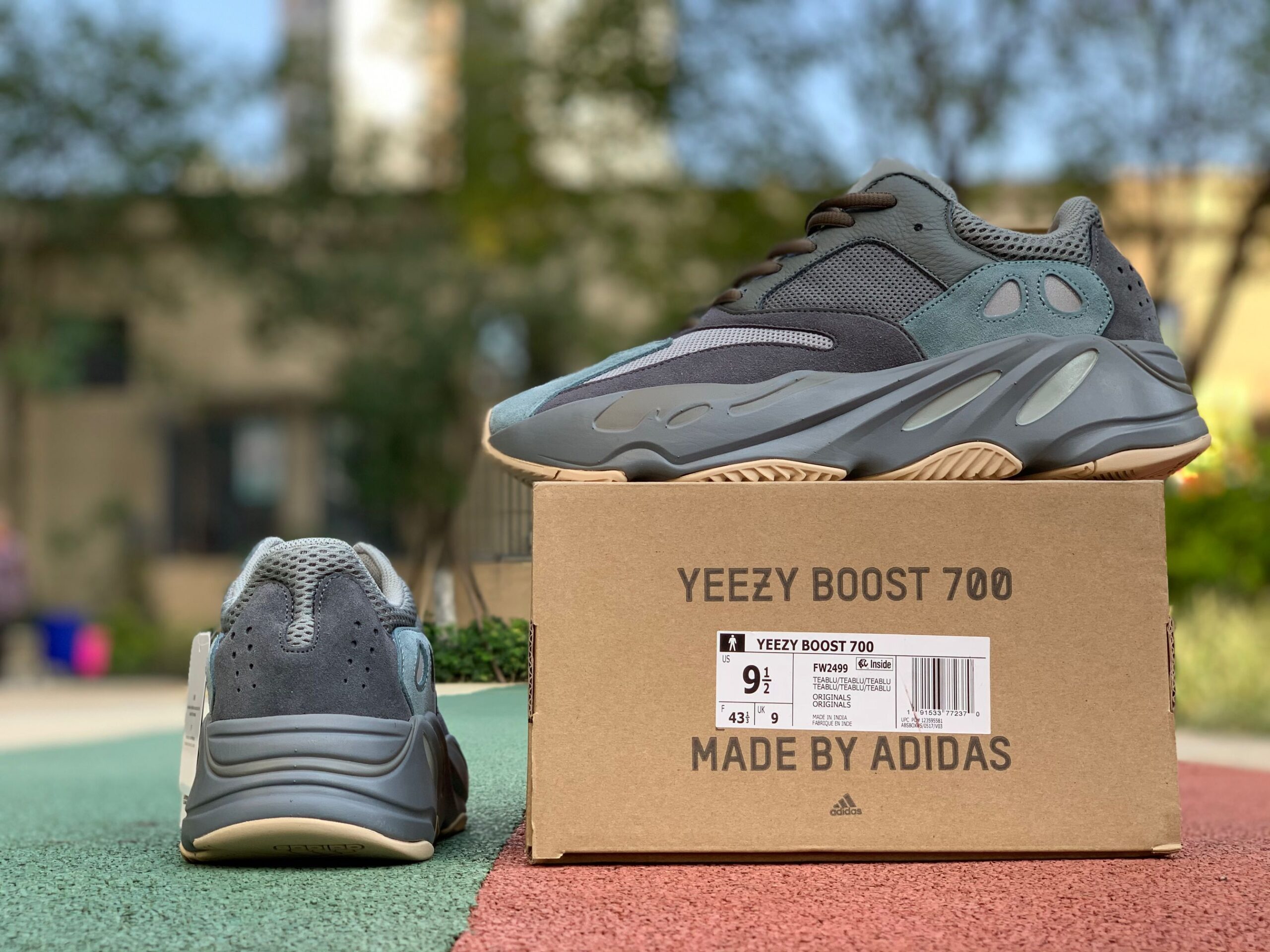 adidas Yeezy Boost 700 V2 Teal Blue