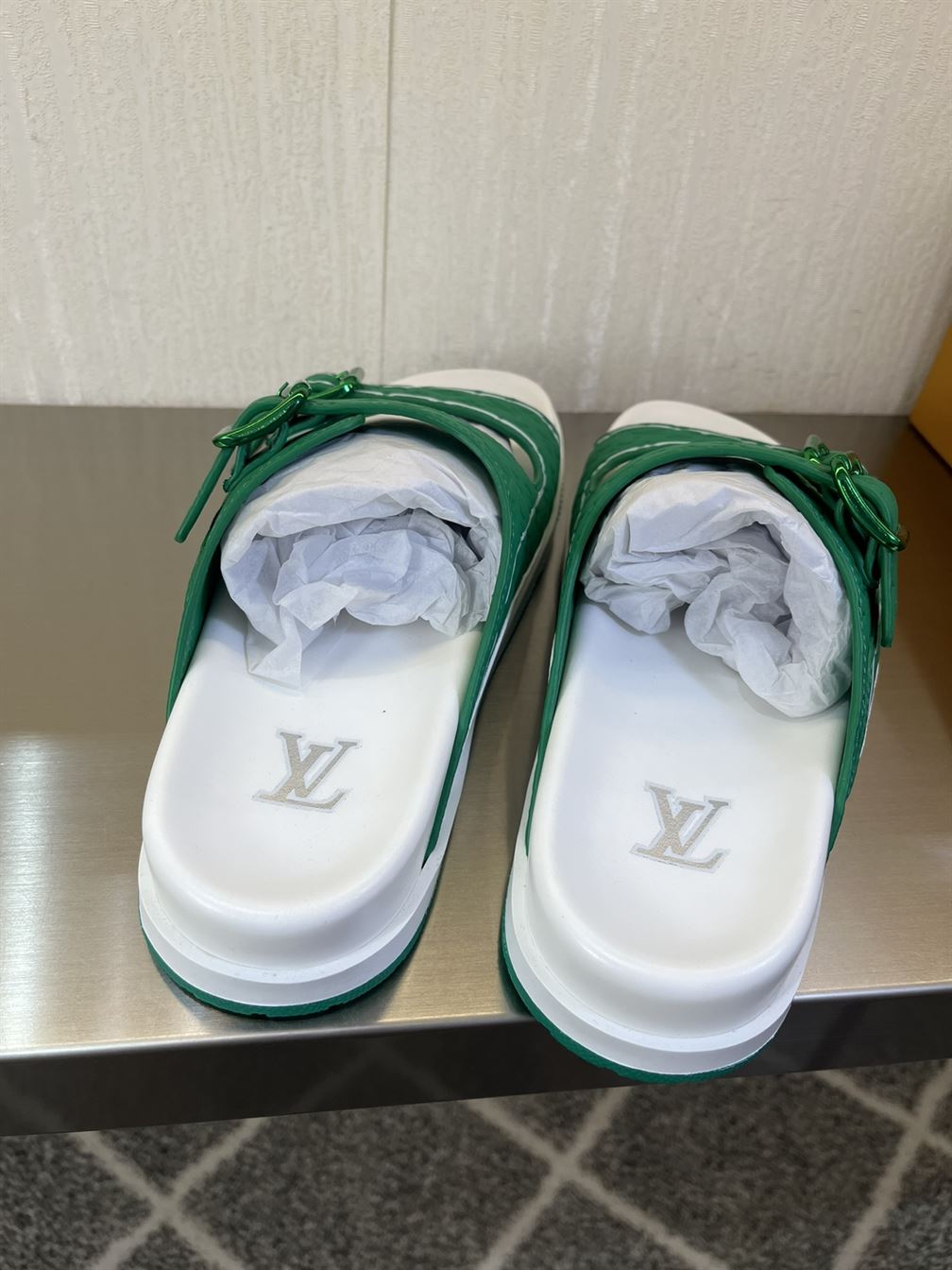 LOUIS VUITTON LV TRAINER MULES – LVSD025