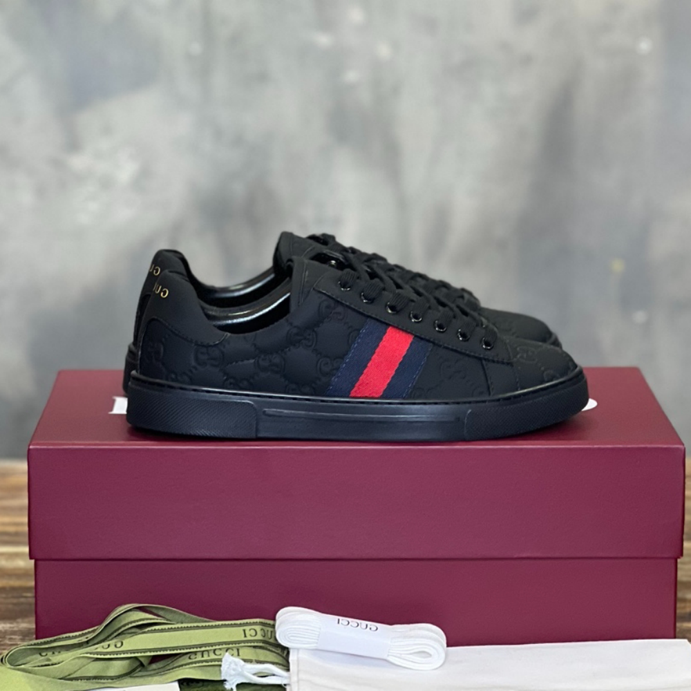 Gucci ACE Black and Red Web Sneaker – GCC170