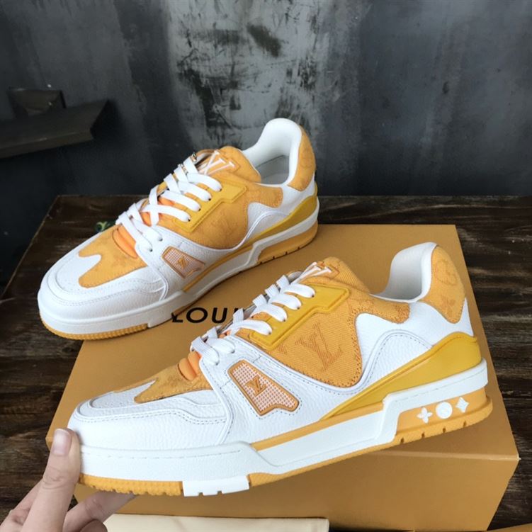 LOUIS VUITTON TRAINER SNEAKER – LVS033