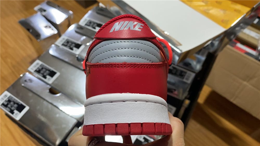 Nike Dunk Low Off-White University Red