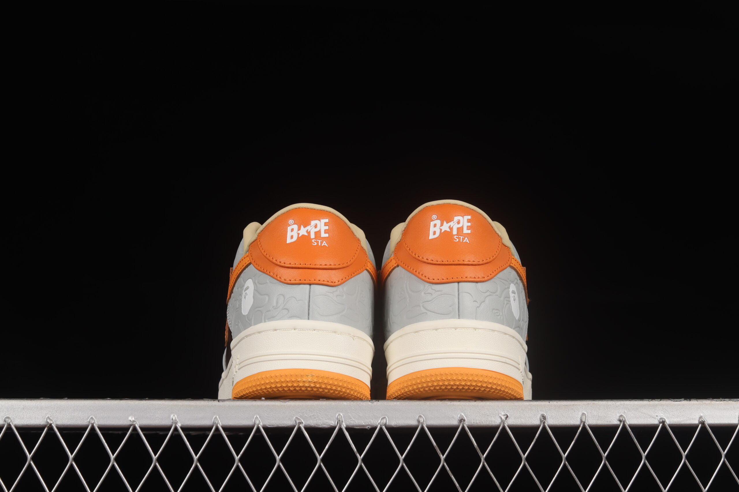 A Bathing Ape Bape STA “Tokyo” Low Grey Orange